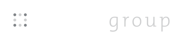 Logo der POOLgroup in Weiß auf schwarzem Hintergrund.